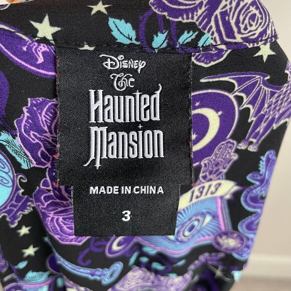 Disney Torrid Black Purple Haunted Mansion 3/4 Sleeve Split V Pop Over Top 3X - Picture 8 of 10